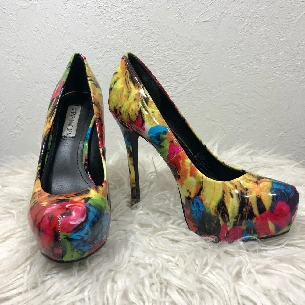 STEVE MADDEN - BRIGHTLY COLORED PLATFORM PUMPS‎ - S5